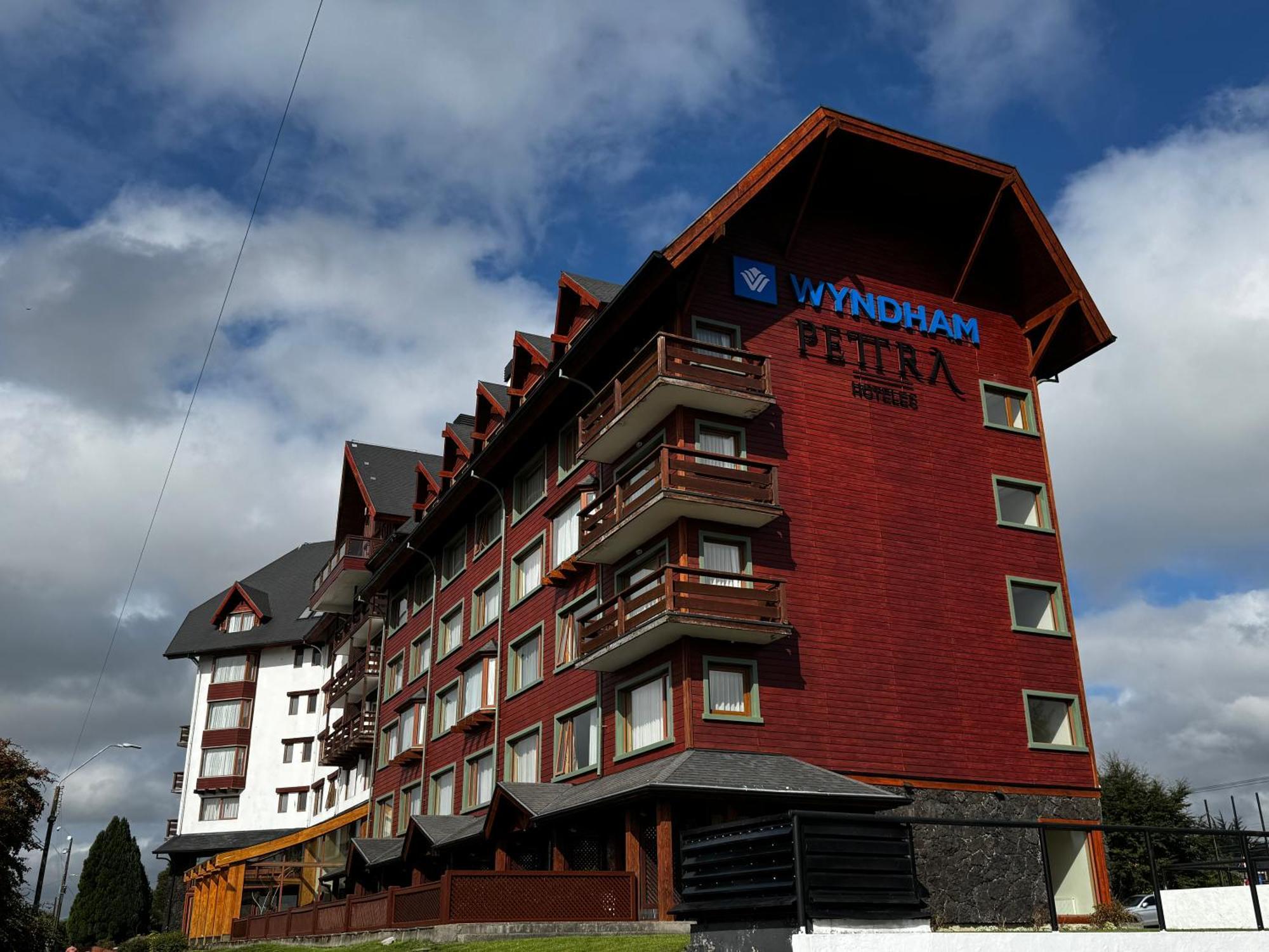 Wyndham Puerto Varas Pettra ภายนอก รูปภาพ